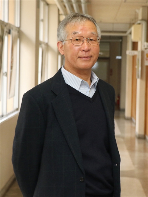 写真:松岡 信義