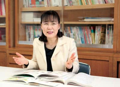 写真:森本恭子准教授