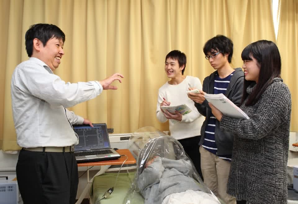 写真:臨床栄養学実習Ⅱの様子