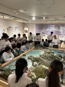 施設研修の様子