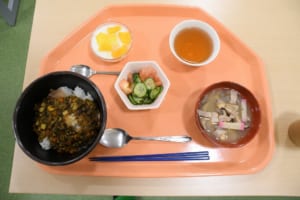 給食の写真