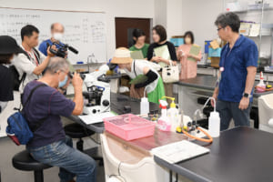 社会科見学の様子