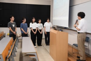 報告会の様子