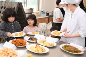 もったいないマルシェの様子