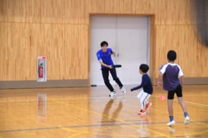 スポーツを楽しんでいる様子