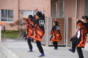 スポーツを楽しんでいる様子