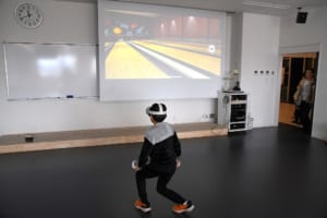 スポーツを楽しんでいる様子