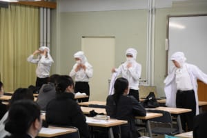 報告会の様子