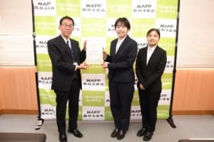 受賞式の様子