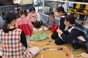 子育て広場風景