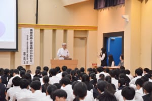 津山高校講演風景