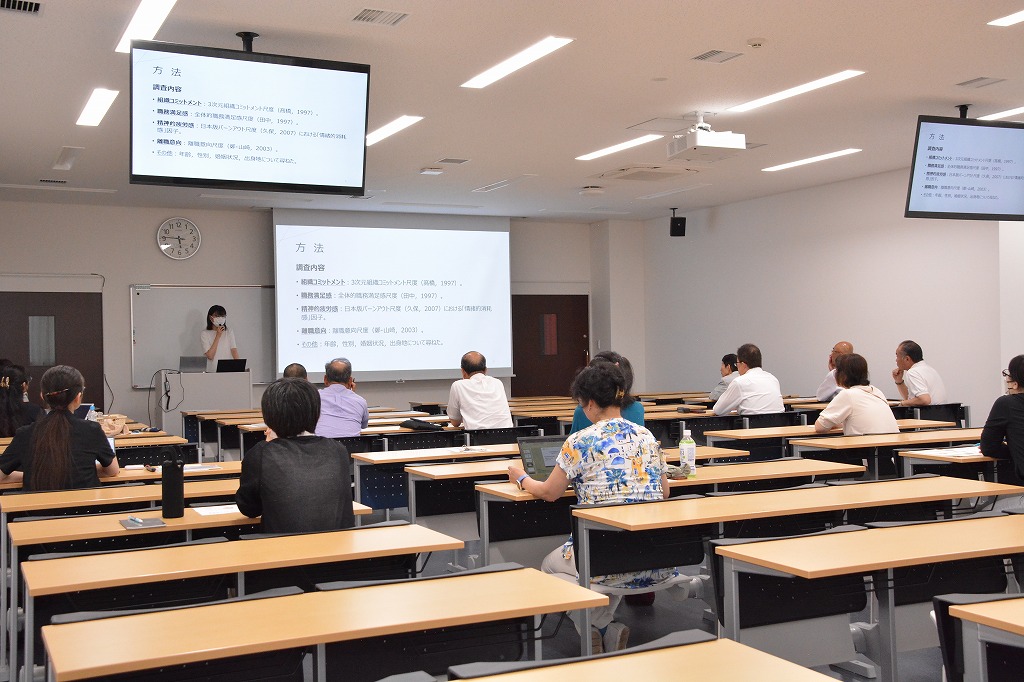 公開講座報告会風景