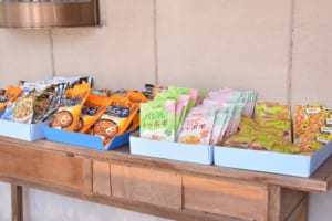 モランボン商品配布