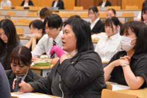 中間発表風景