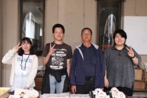 すまいるかんぱにーの様子