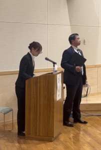 司会の様子