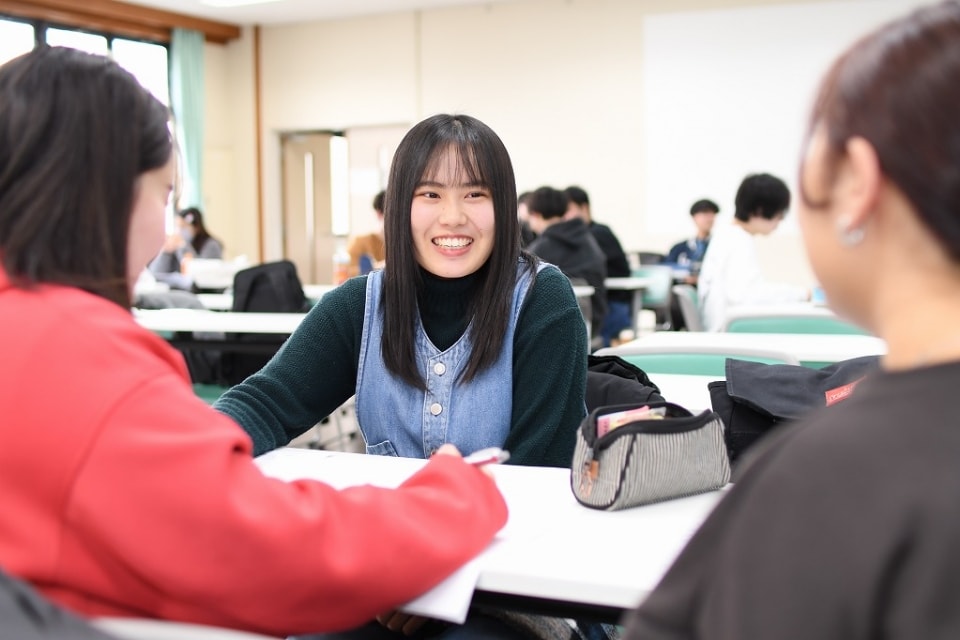 写真：アルバイトをしているYさん
