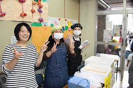 愛媛県人会　白梅祭売店の写真