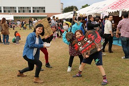 白梅祭沖縄県人会の写真